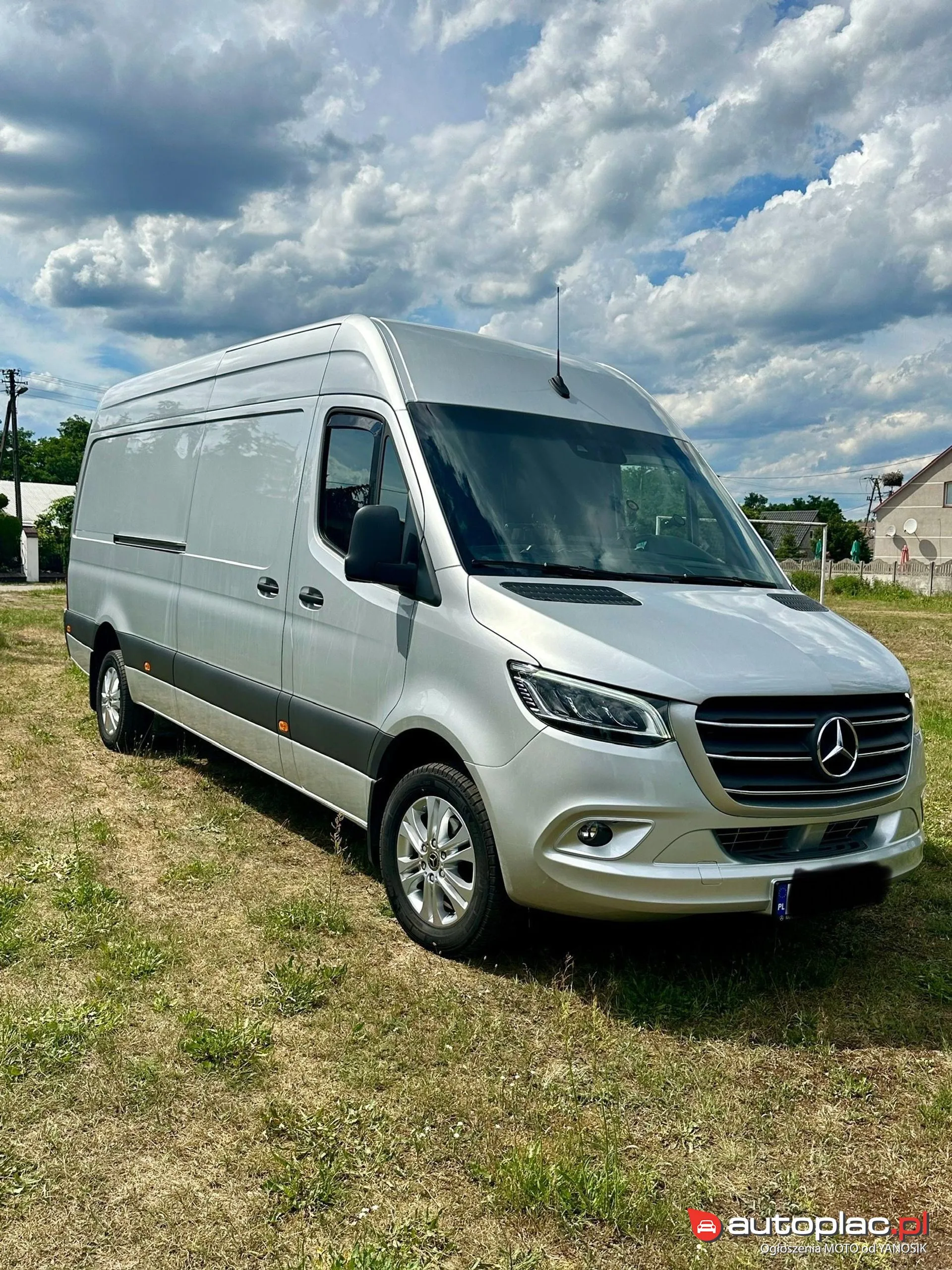 Mercedes-Benz Sprinter