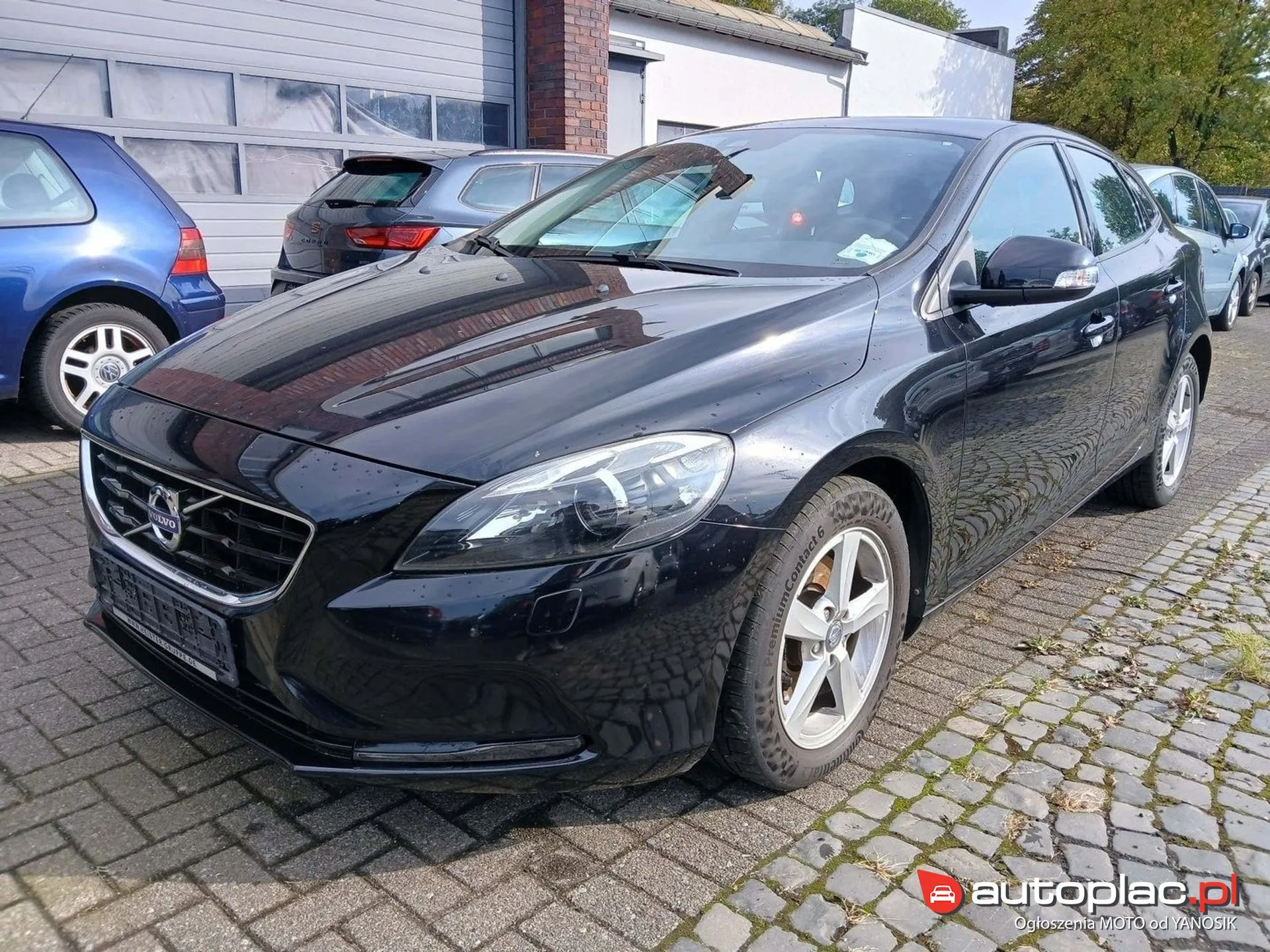 Volvo V40