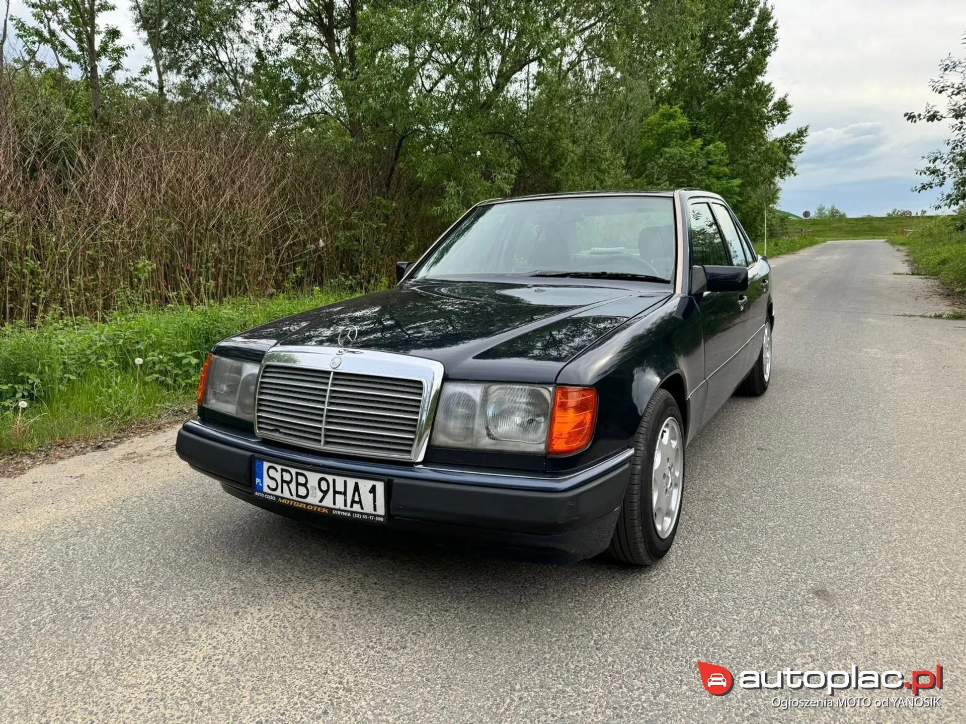 Mercedes-Benz W124