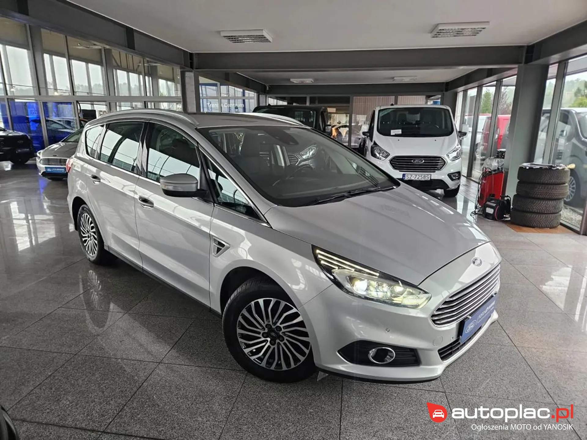 Ford S-MAX