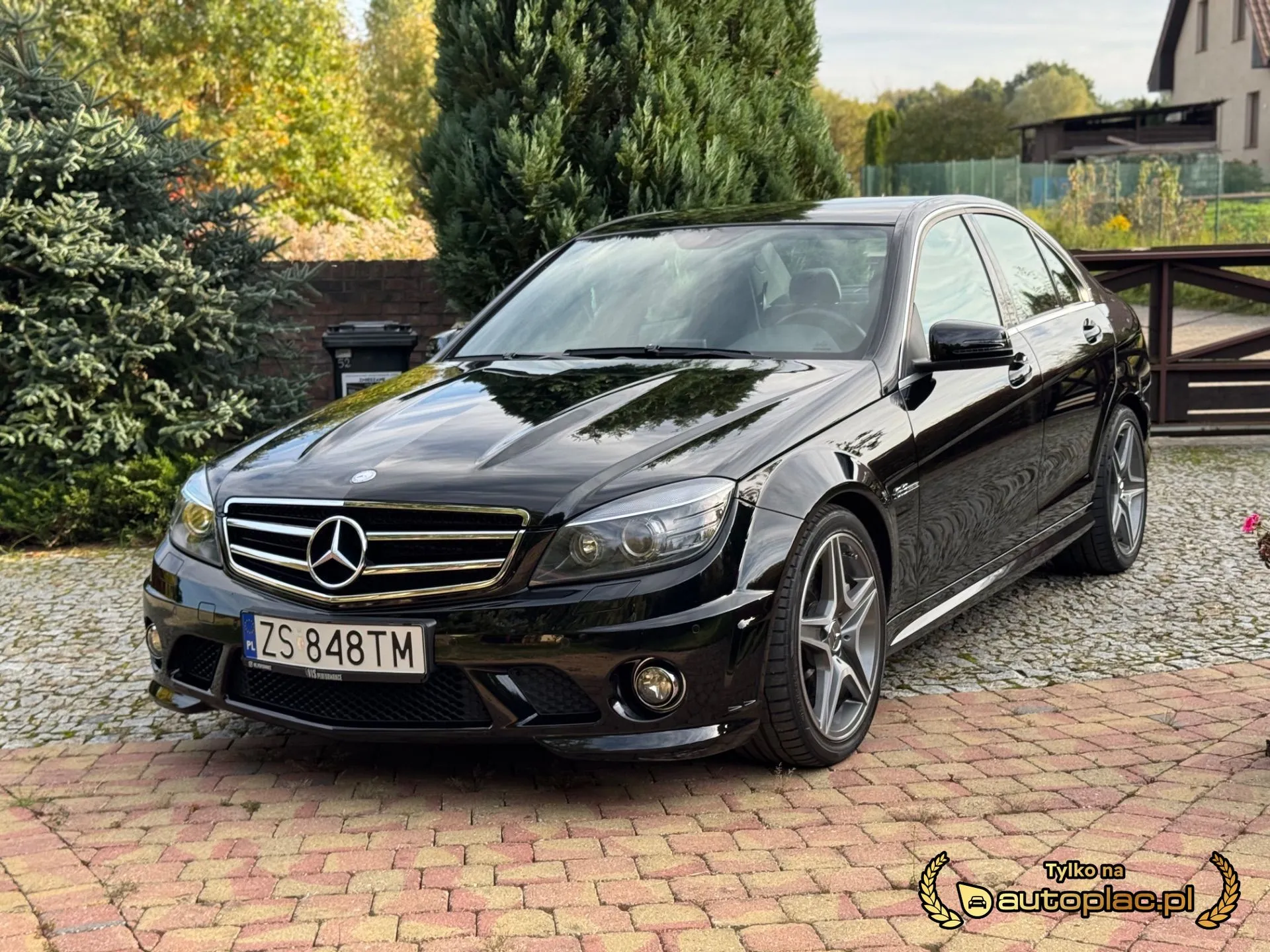 Mercedes-Benz C 63 AMG