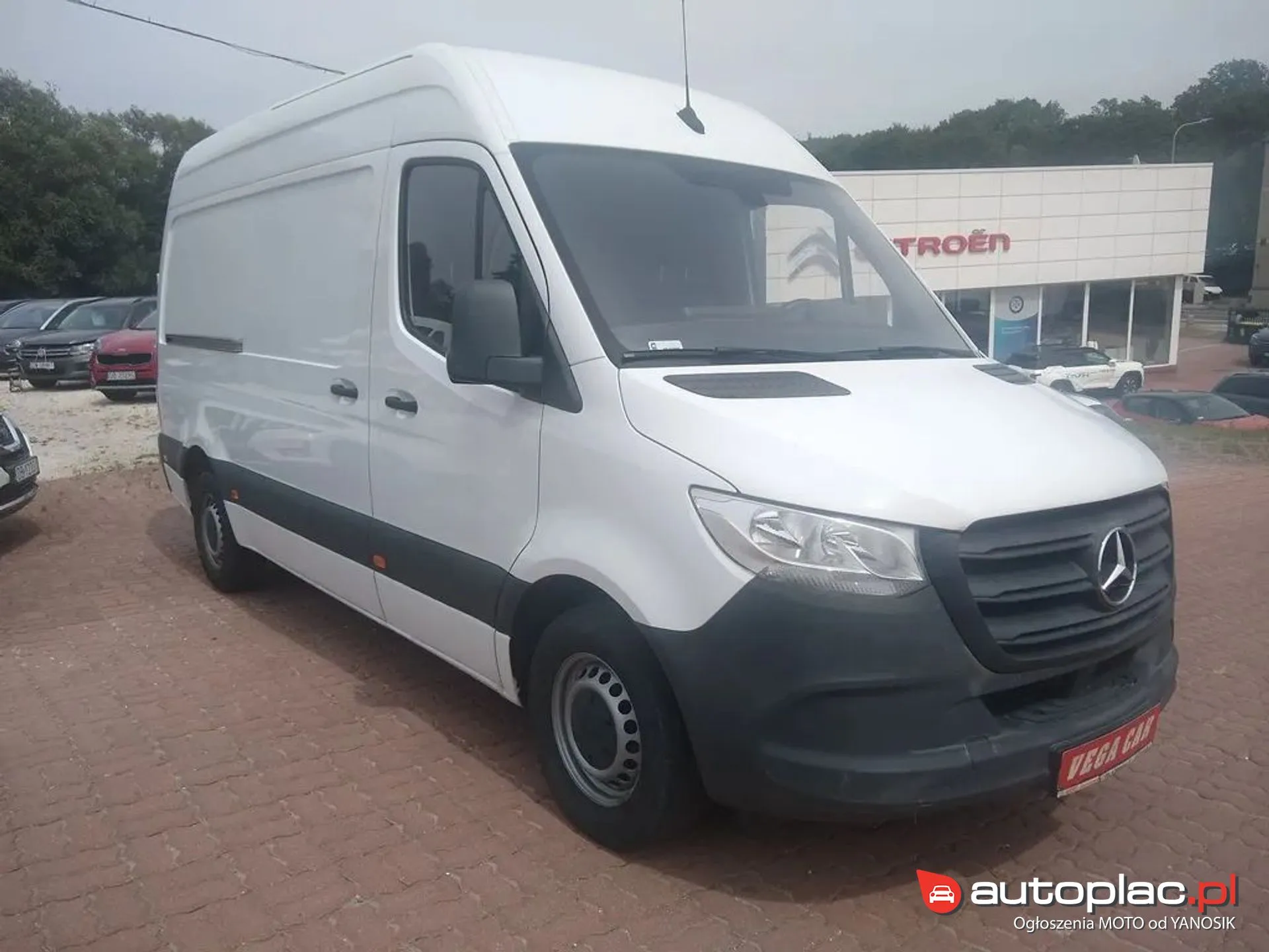 Mercedes-Benz Sprinter