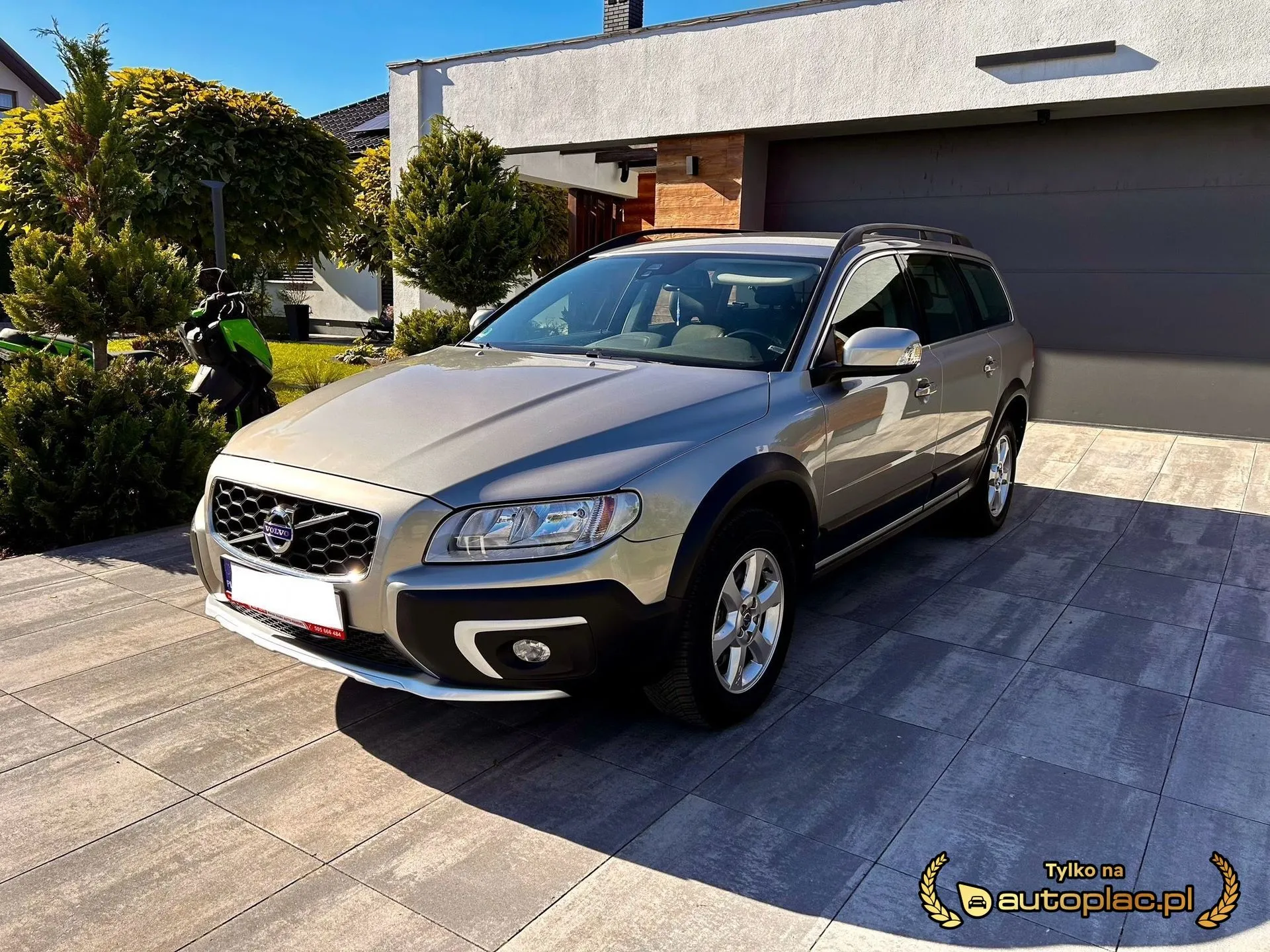 Volvo XC70