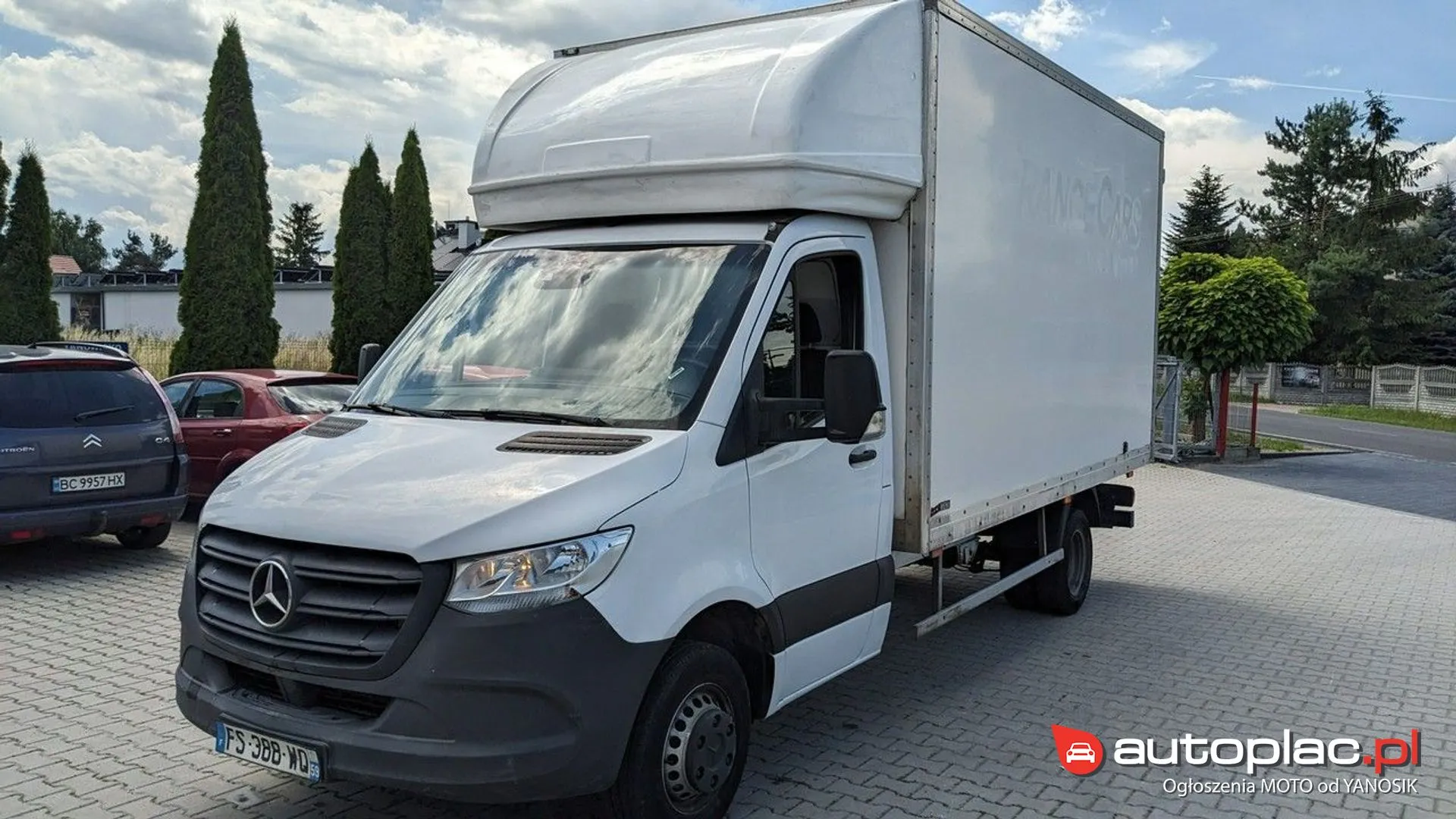 Mercedes-Benz Sprinter