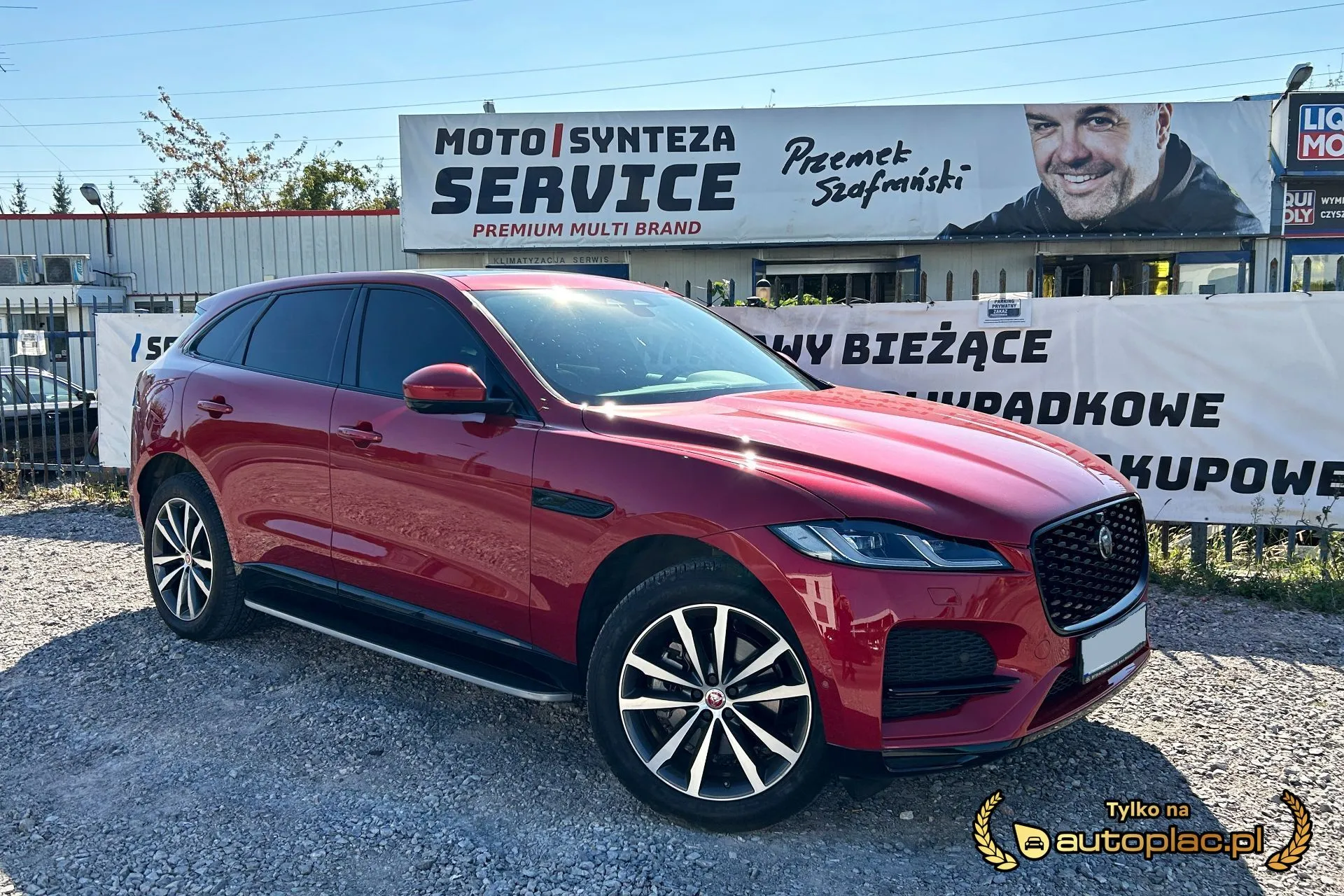 Jaguar F-Pace