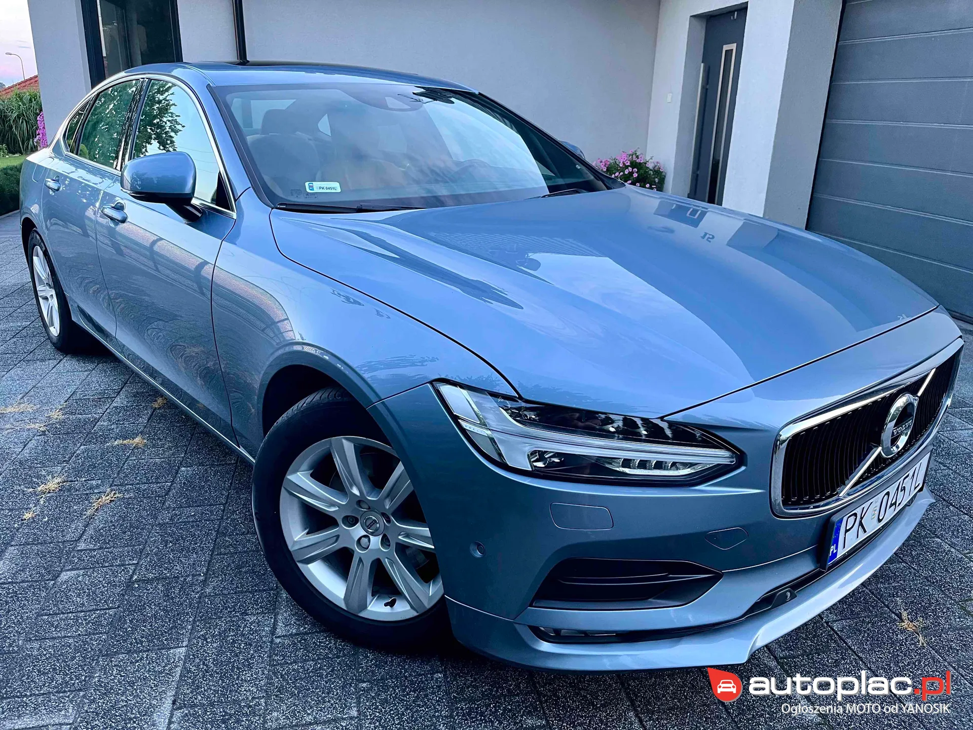 Volvo S90