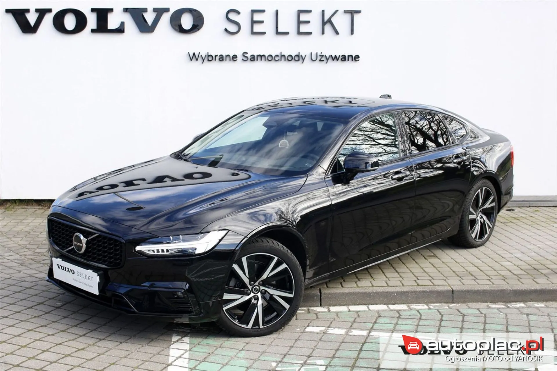 Volvo S90