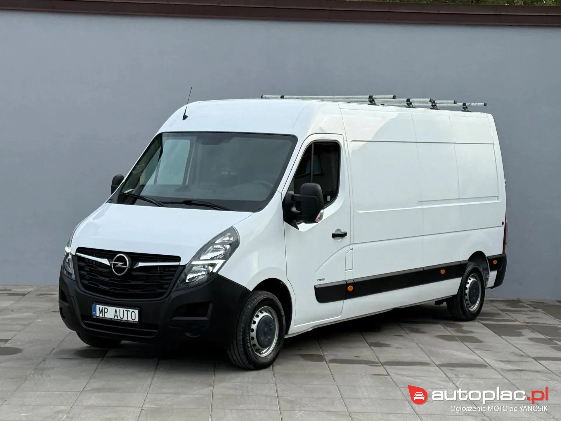 Opel Movano